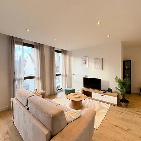 Charme Et Emplacement Idéal, Au Cœur De Appartamento